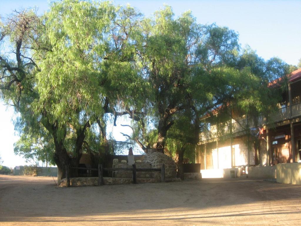 The Priory Hotel Dongara Luaran gambar