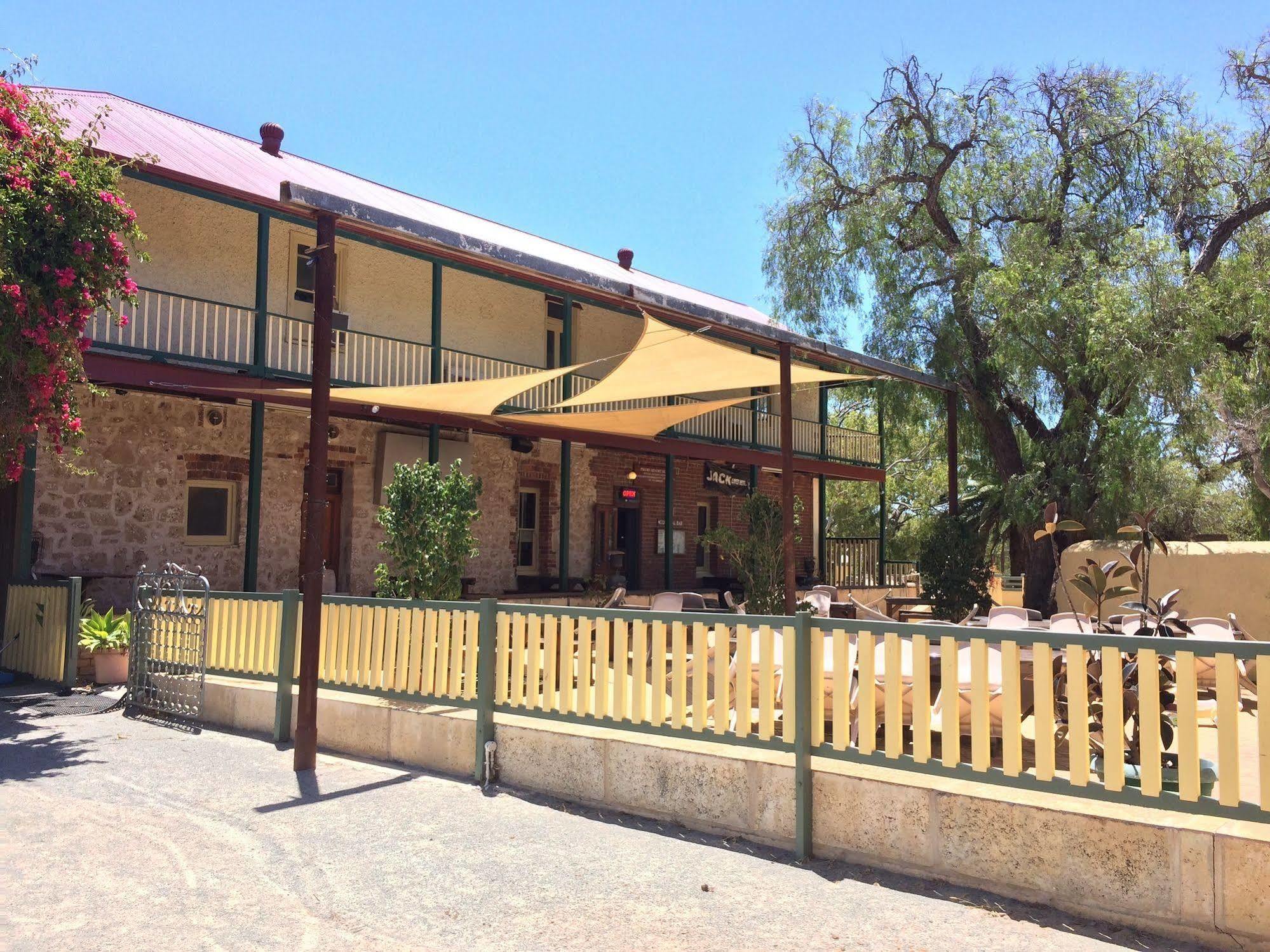 The Priory Hotel Dongara Luaran gambar